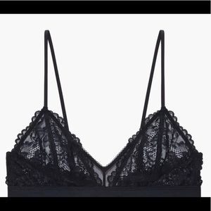SAVAGE X FENTY BLACK LACE BRALETTE